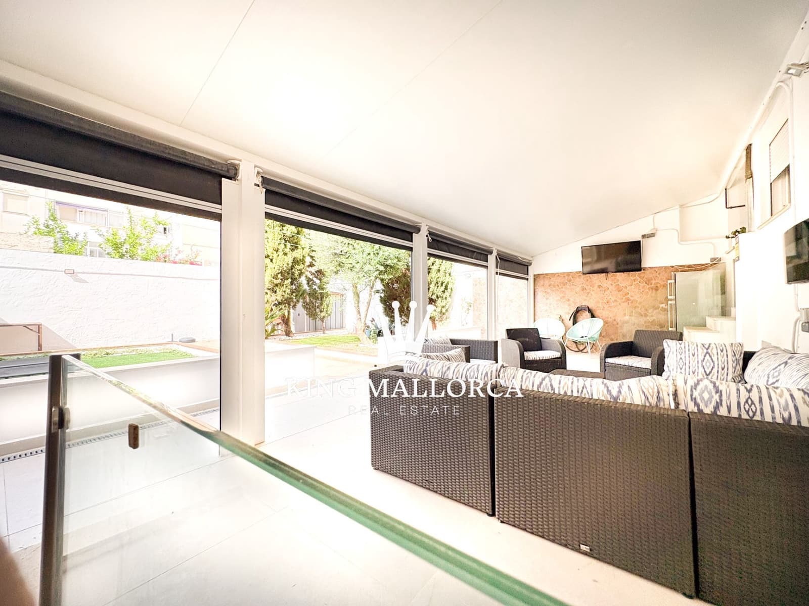3 quarto Apartamento para arrendar em Es Molinar / El Molinar com piscina - 2 500 € (Ref: 10160911)