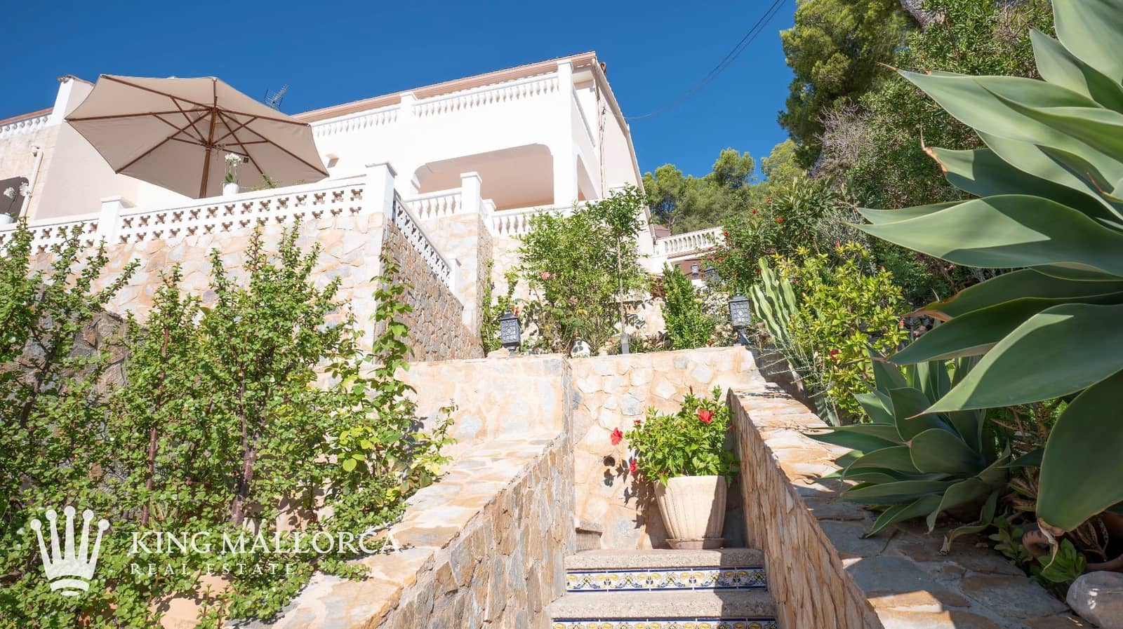 4 soveværelse Villa til salg i Peguera / Paguera med swimmingpool garage - € 1.145.000 (Ref: 7827438)