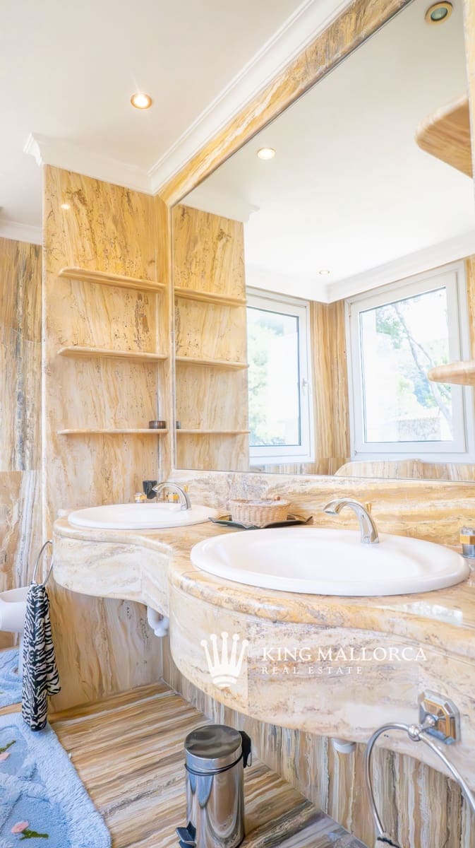 11 soveværelse Villa til salg i Palma de Mallorca med swimmingpool garage - € 12.900.000 (Ref: 7963678)