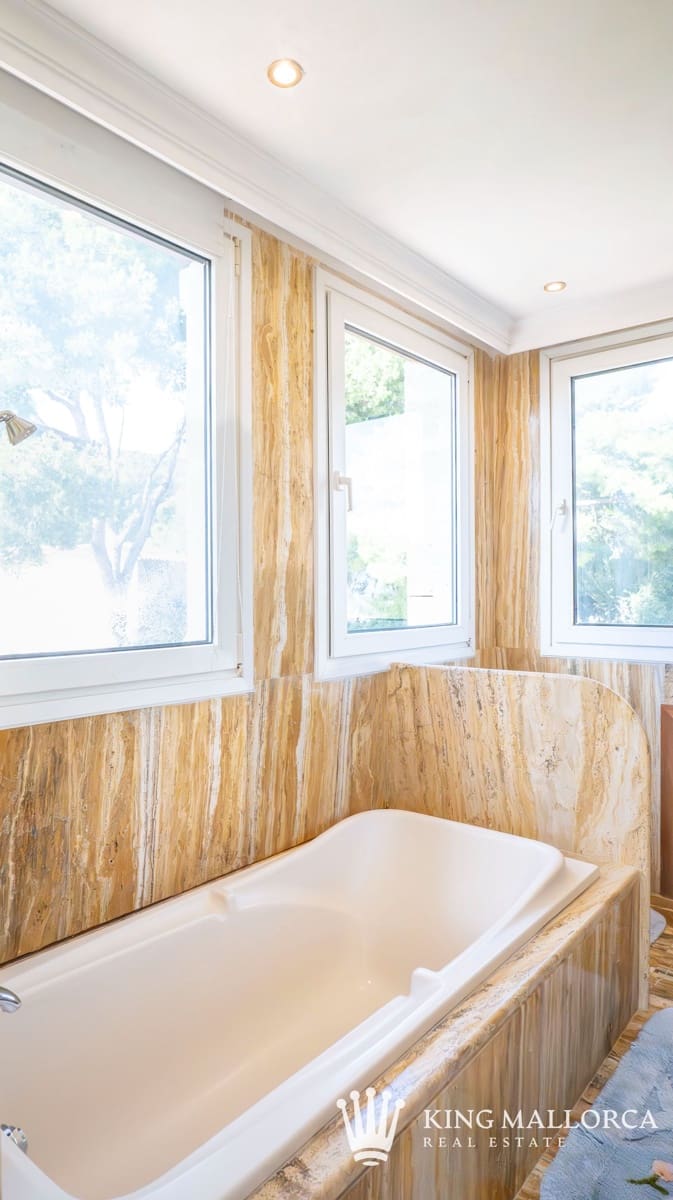 11 soveværelse Villa til salg i Palma de Mallorca med swimmingpool garage - € 12.900.000 (Ref: 7963678)