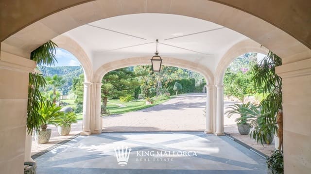 11 soverom Villa til salgs i Palma de Mallorca med svømmebasseng garasje - € 12 900 000 (Ref: 7963678)