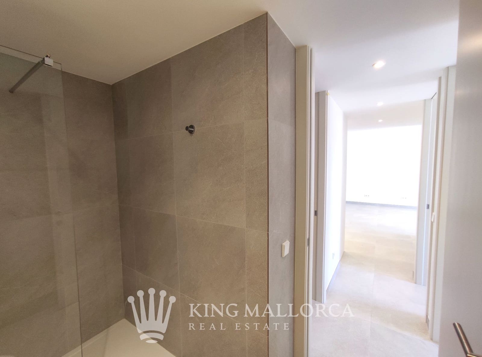 2 bedroom Apartment for rent in Palma de Mallorca - € 1,800 (Ref: 8536315)