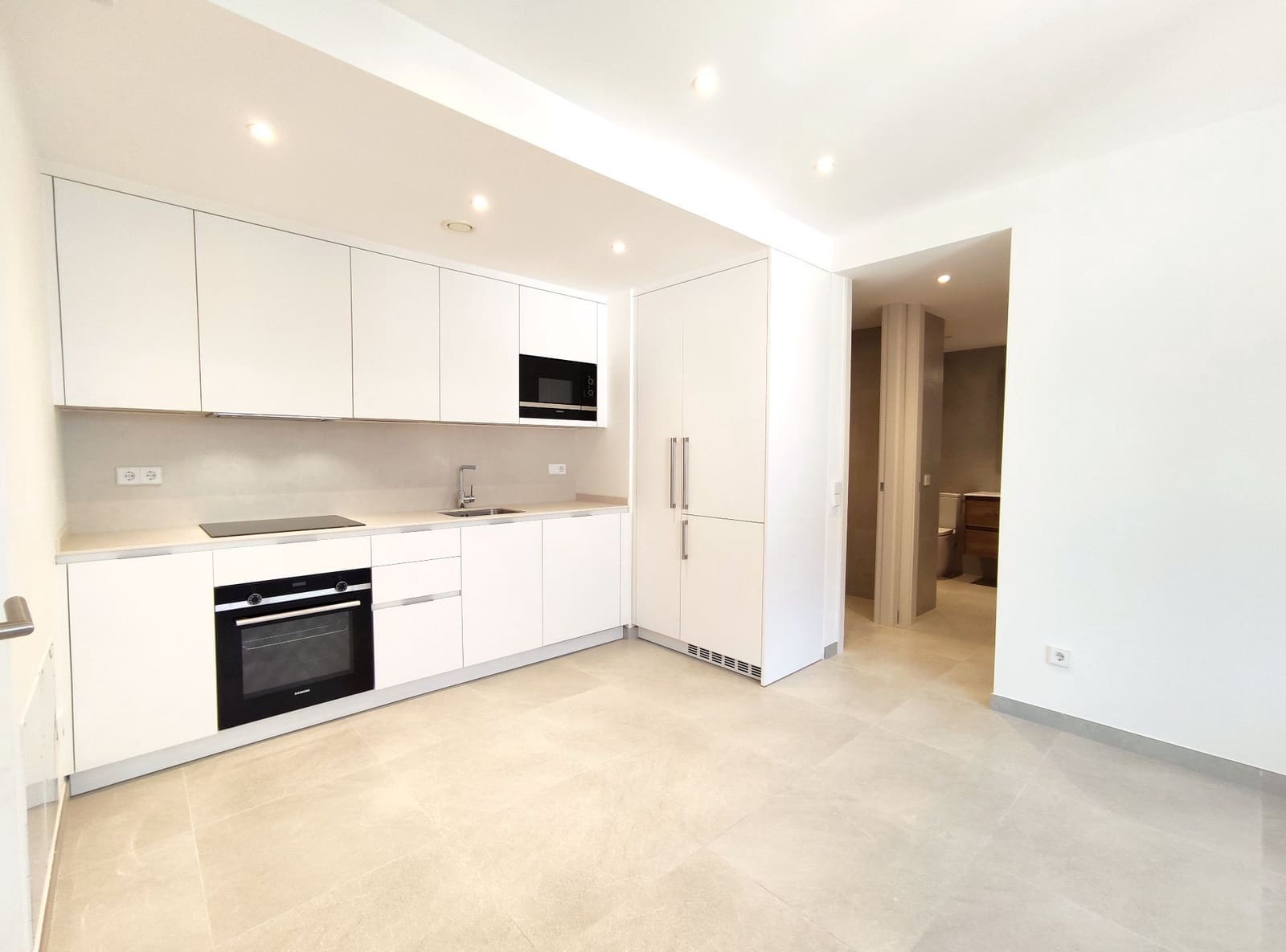 1 sovrum Lägenhet att hyra i Palma de Mallorca - 1 400 € (Ref: 8536316)