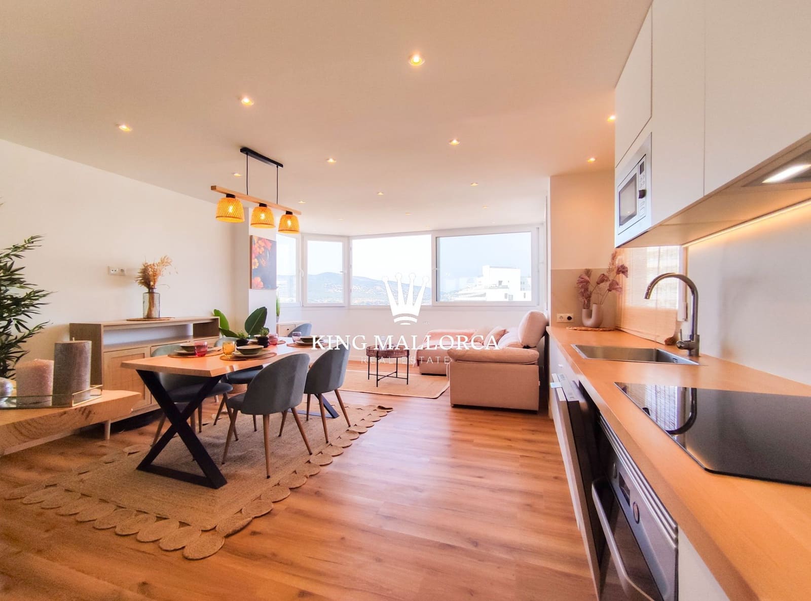 1 bedroom Apartment for rent in Magalluf - € 2,500 (Ref: 9060199)