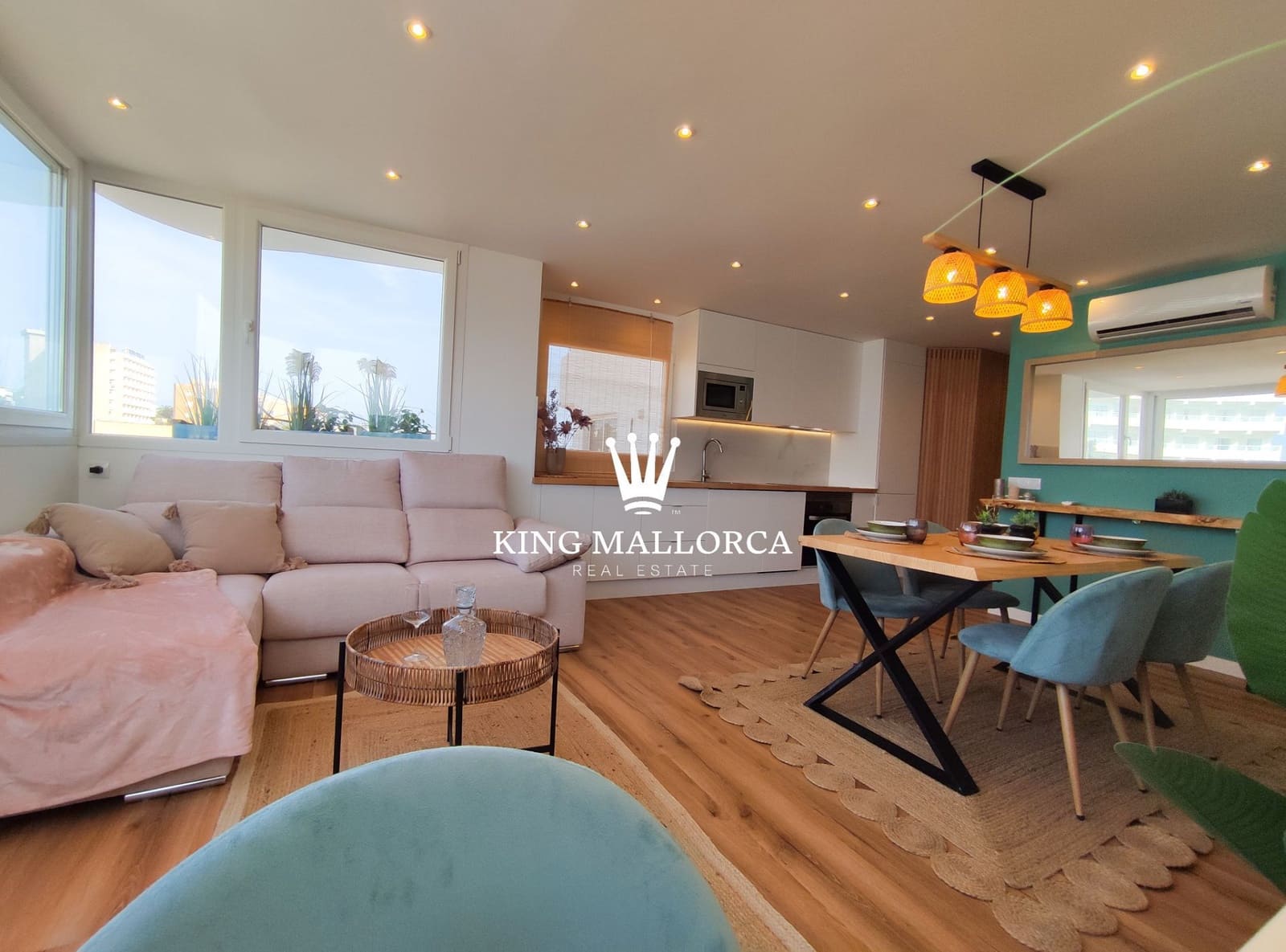 1 bedroom Apartment for rent in Magalluf - € 2,500 (Ref: 9060199)