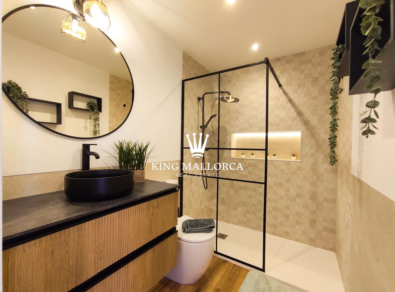 1 bedroom Apartment for rent in Magalluf - € 2,500 (Ref: 9060199)