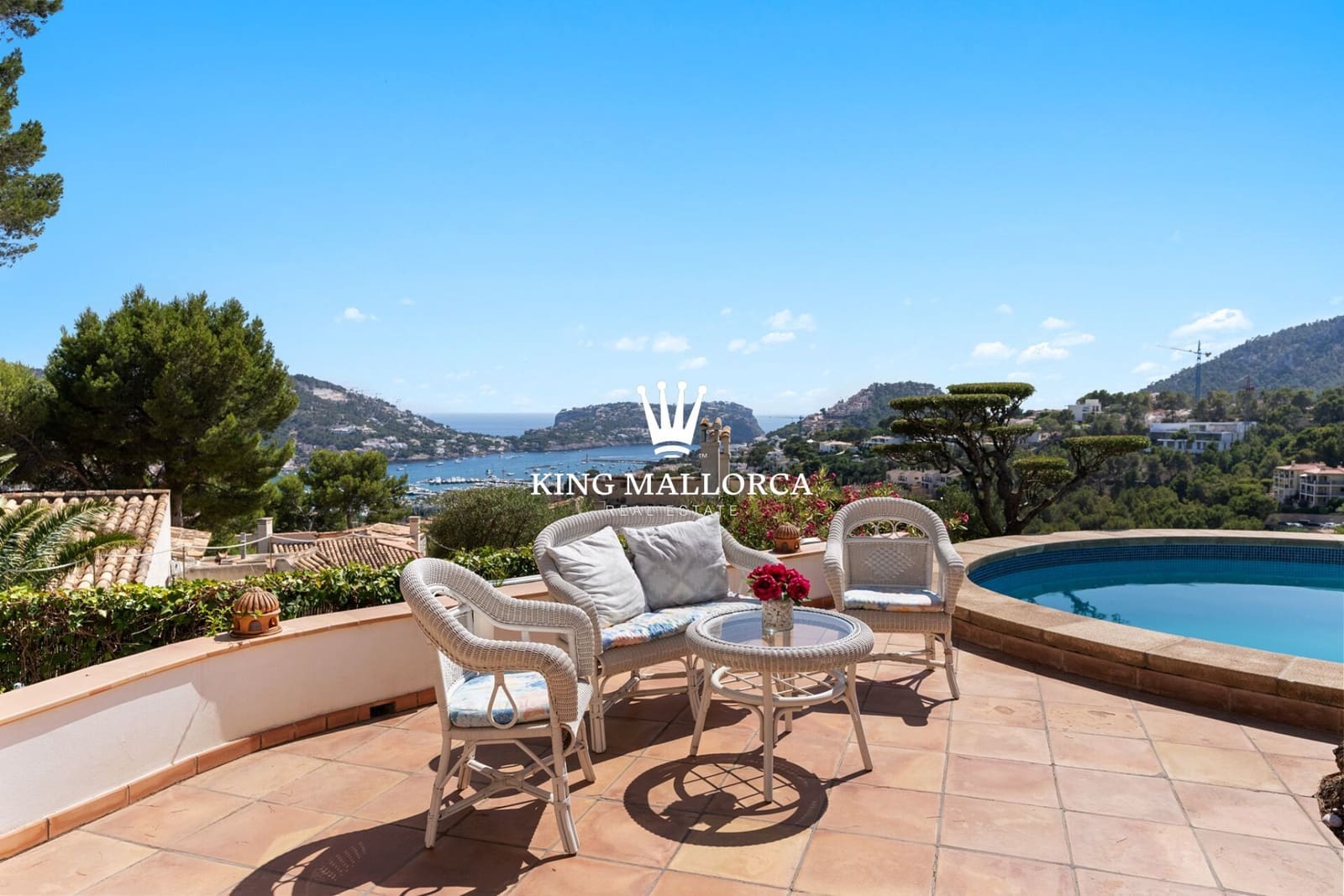 4 soverom Villa til salgs i Puerto de Andratx med svømmebasseng garasje - € 3 900 000 (Ref: 9217023)