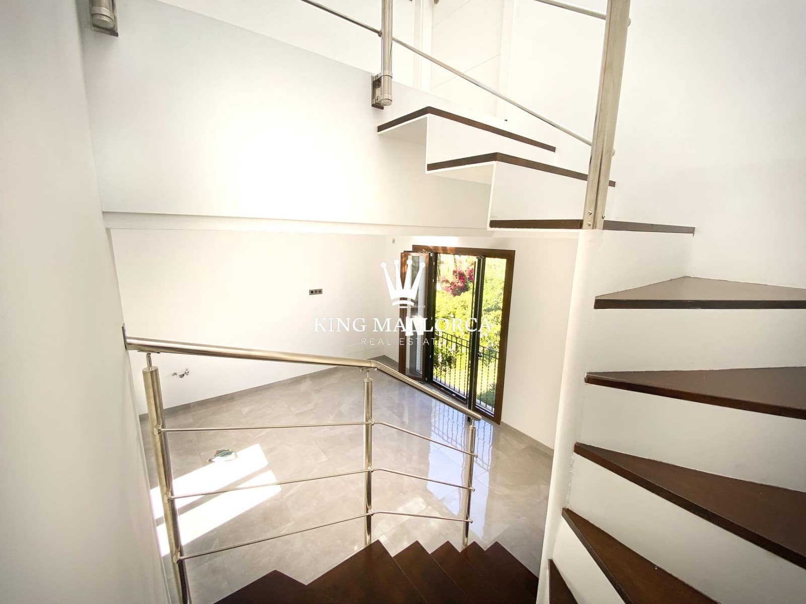 3 bedroom Villa for sale in Soller with garage - € 1,165,000 (Ref: 9275819)