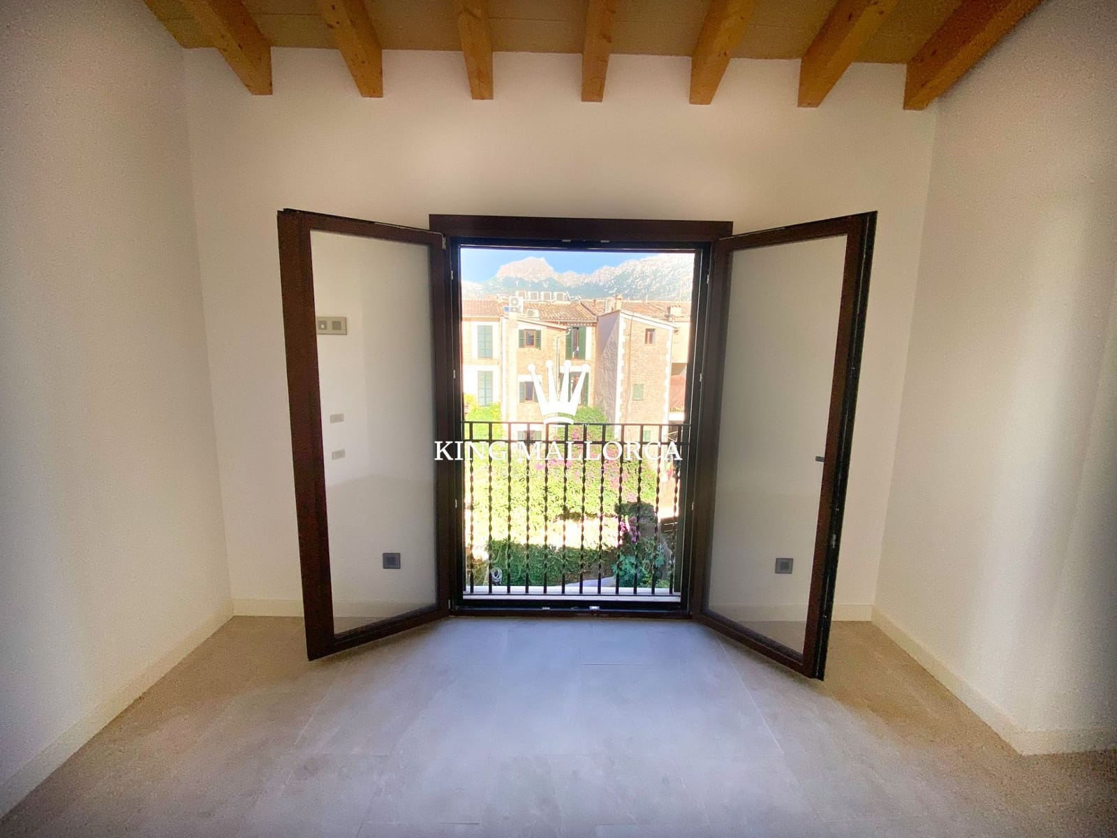 3 bedroom Villa for sale in Soller with garage - € 1,165,000 (Ref: 9275819)