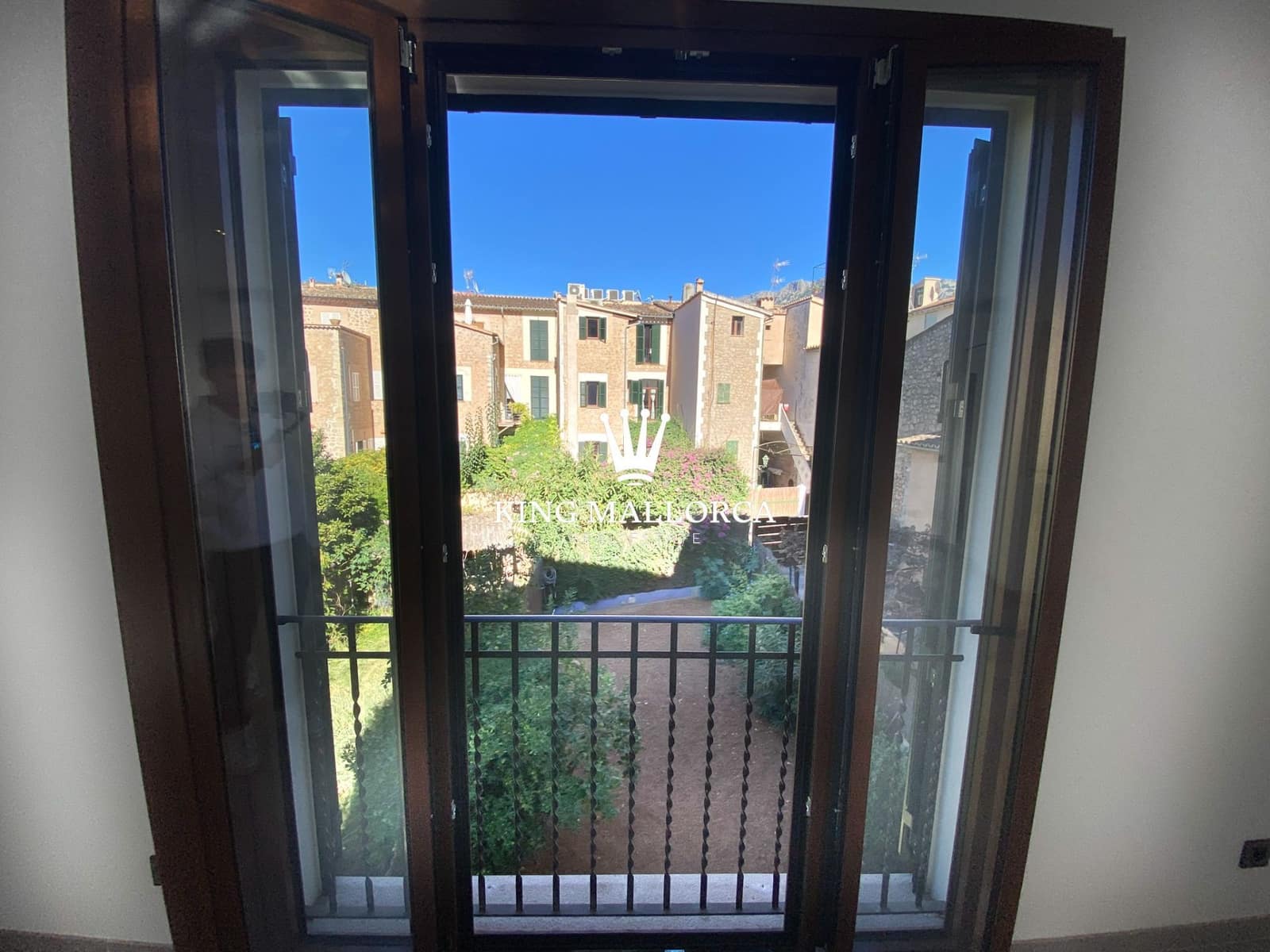 3 bedroom Villa for sale in Soller with garage - € 1,165,000 (Ref: 9275819)