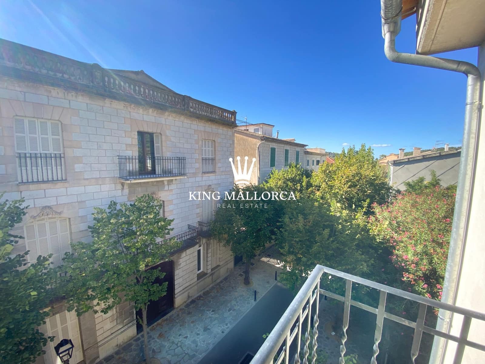 3 bedroom Villa for sale in Soller with garage - € 1,165,000 (Ref: 9275819)