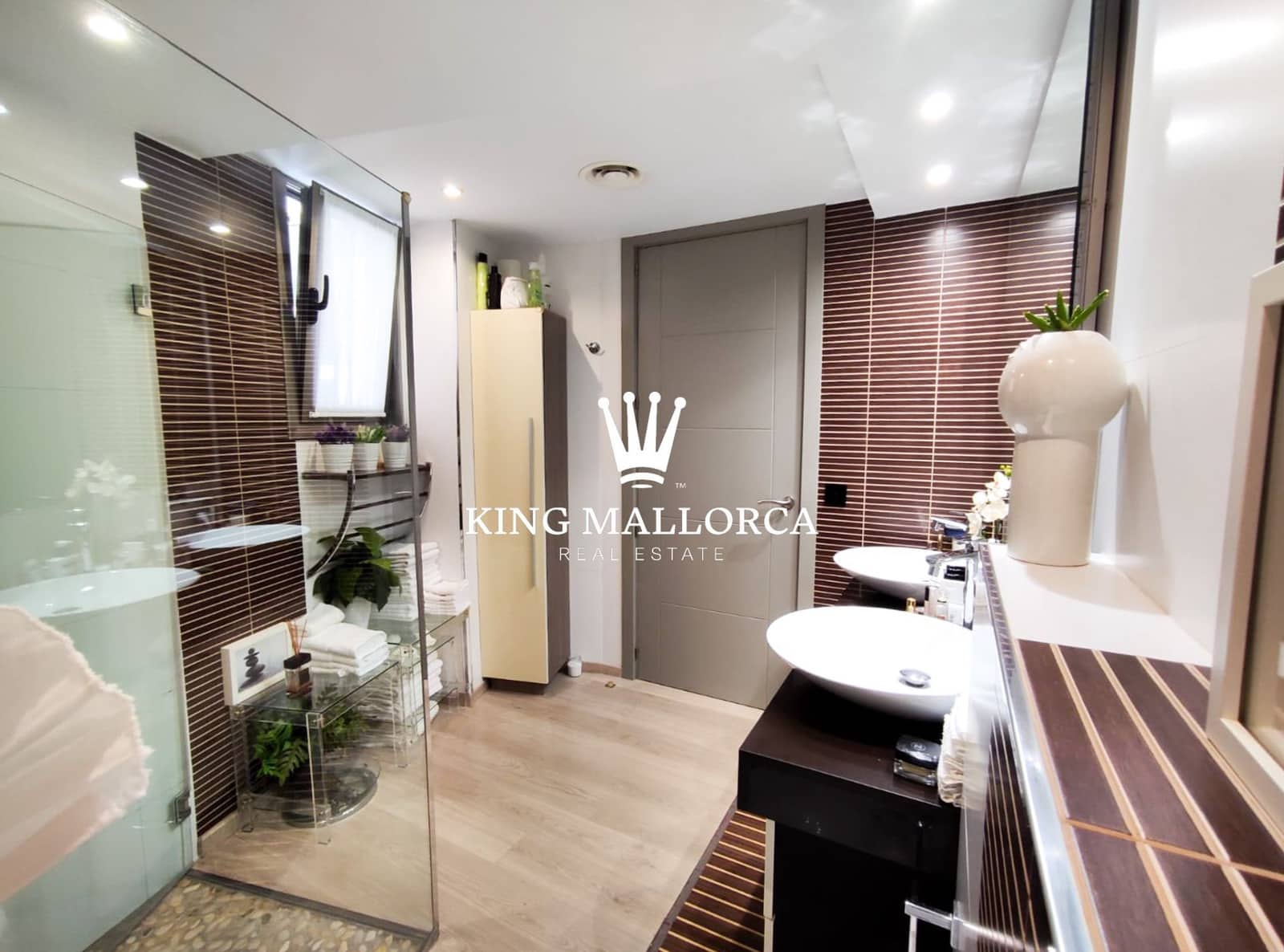 1 soverom Leilighet til salgs i Peguera / Paguera med svømmebasseng garasje - € 595 000 (Ref: 9330104)