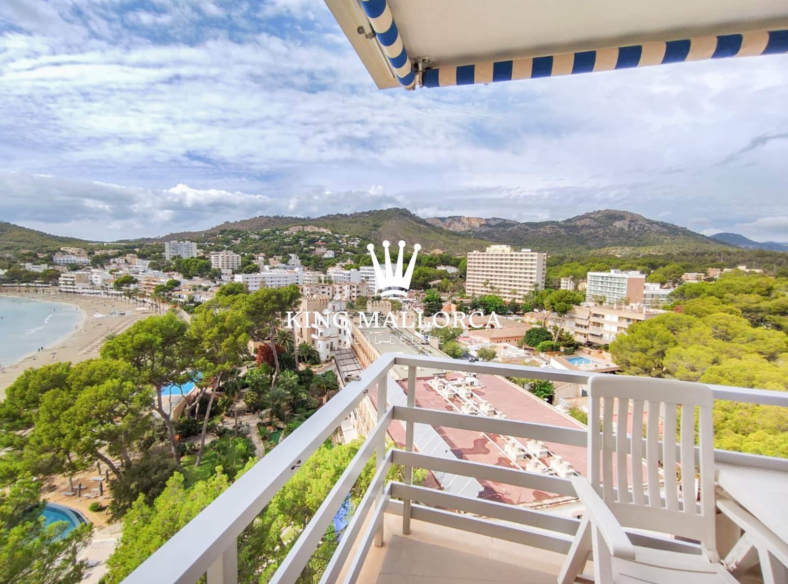 1 soverom Leilighet til salgs i Peguera / Paguera med svømmebasseng garasje - € 595 000 (Ref: 9330104)