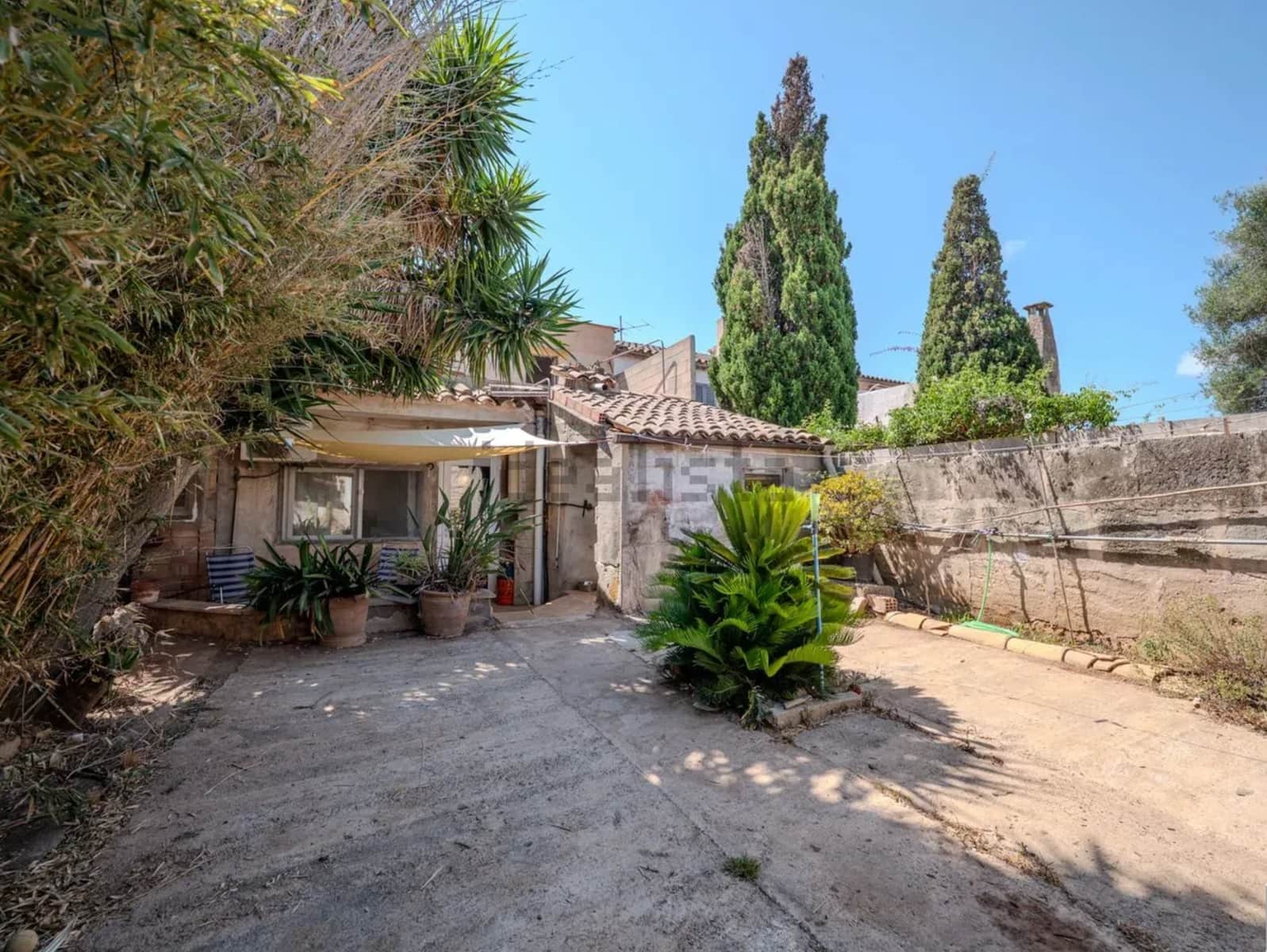 4 slaapkamer Halfvrijstaande villa te koop in Ses Salines - € 495.000 (Ref: 9341854)