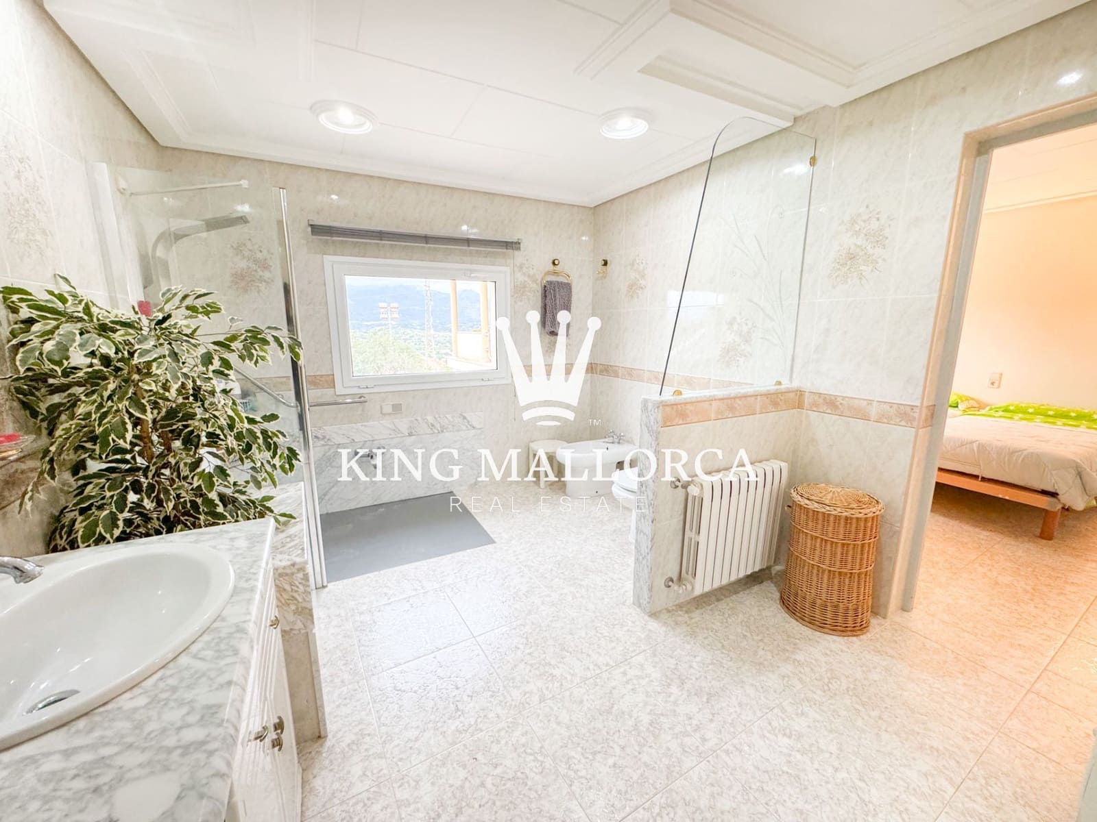 6 makuuhuone Huvila myytävänä paikassa Inca mukana uima-altaan 
autotalli - 1 800 000 € (Ref: 9353140)