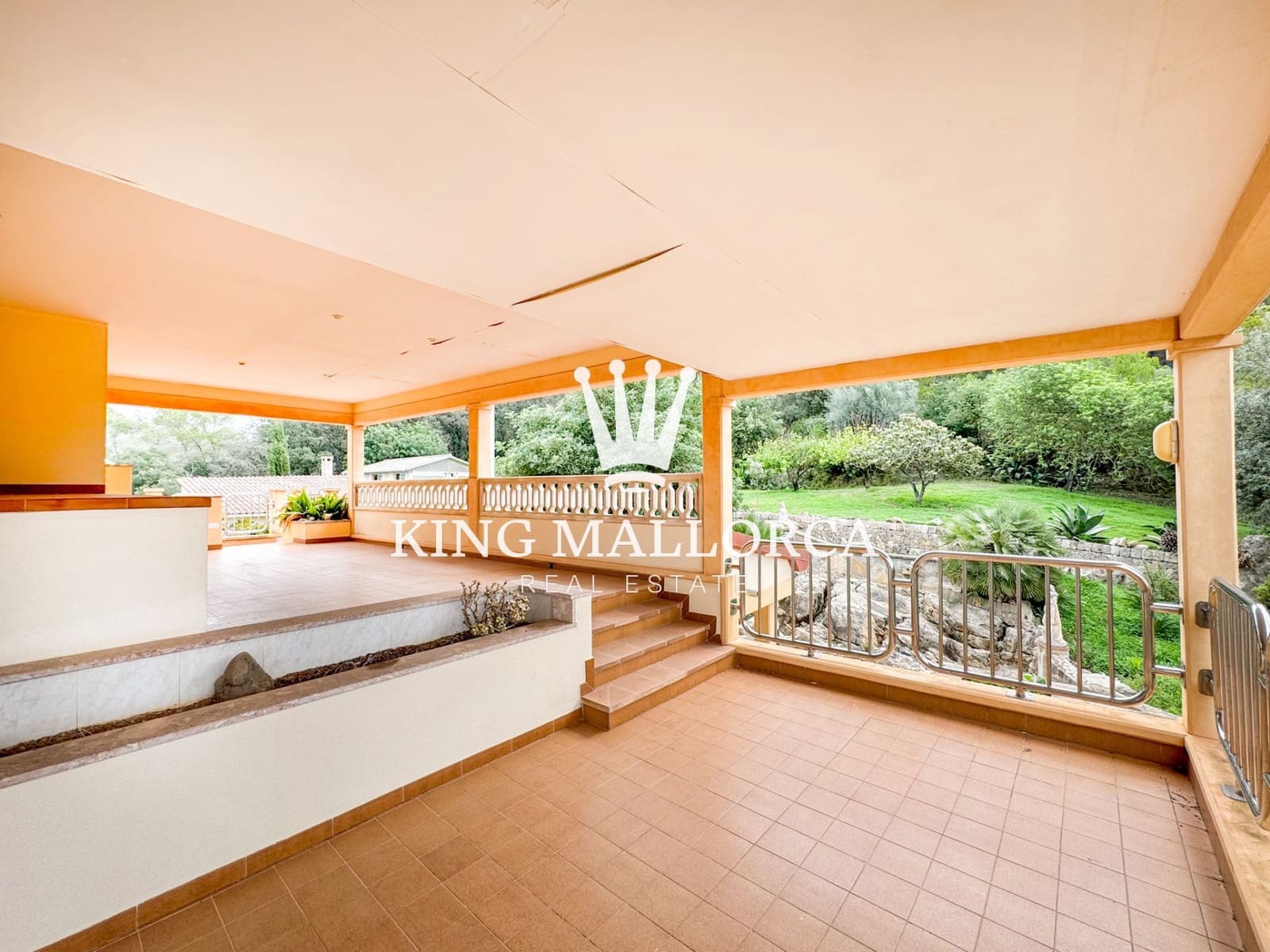 6 makuuhuone Huvila myytävänä paikassa Inca mukana uima-altaan 
autotalli - 1 800 000 € (Ref: 9353140)