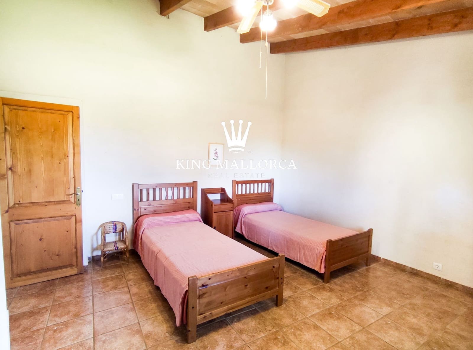 4 bedroom Finca/Country House for sale in Sencelles with pool garage - € 1,650,000 (Ref: 9353141)