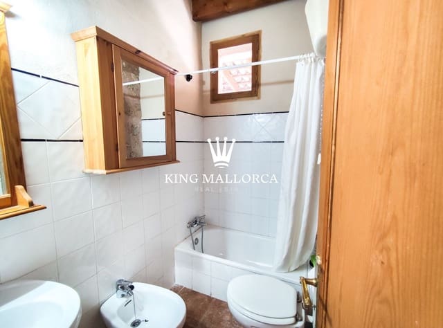 4 bedroom Finca/Country House for sale in Sencelles with pool garage - € 1,650,000 (Ref: 9353141)