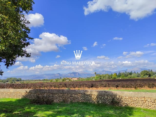 4 bedroom Finca/Country House for sale in Sencelles with pool garage - € 1,650,000 (Ref: 9353141)