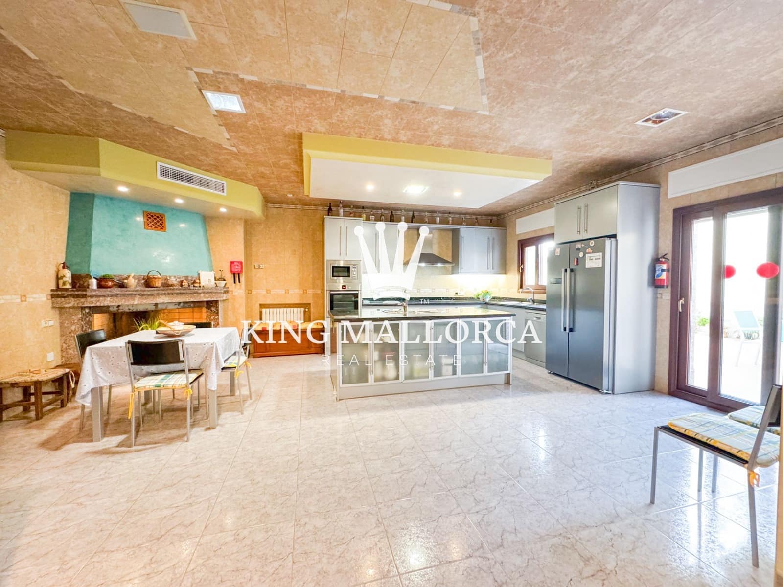 4 soveværelse Villa til salg i Inca med swimmingpool garage - € 1.400.000 (Ref: 9353142)