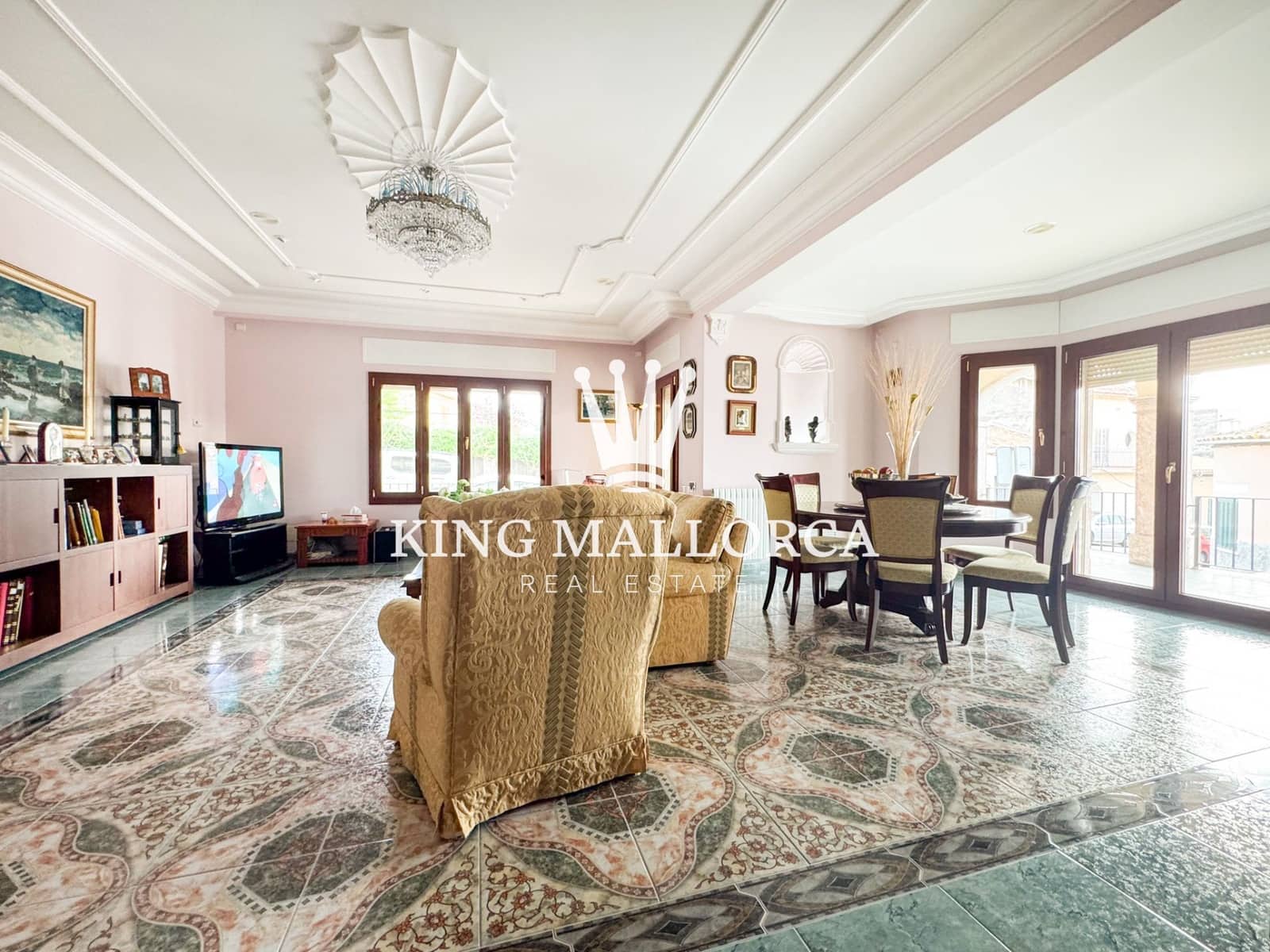 4 soveværelse Villa til salg i Inca med swimmingpool garage - € 1.400.000 (Ref: 9353142)