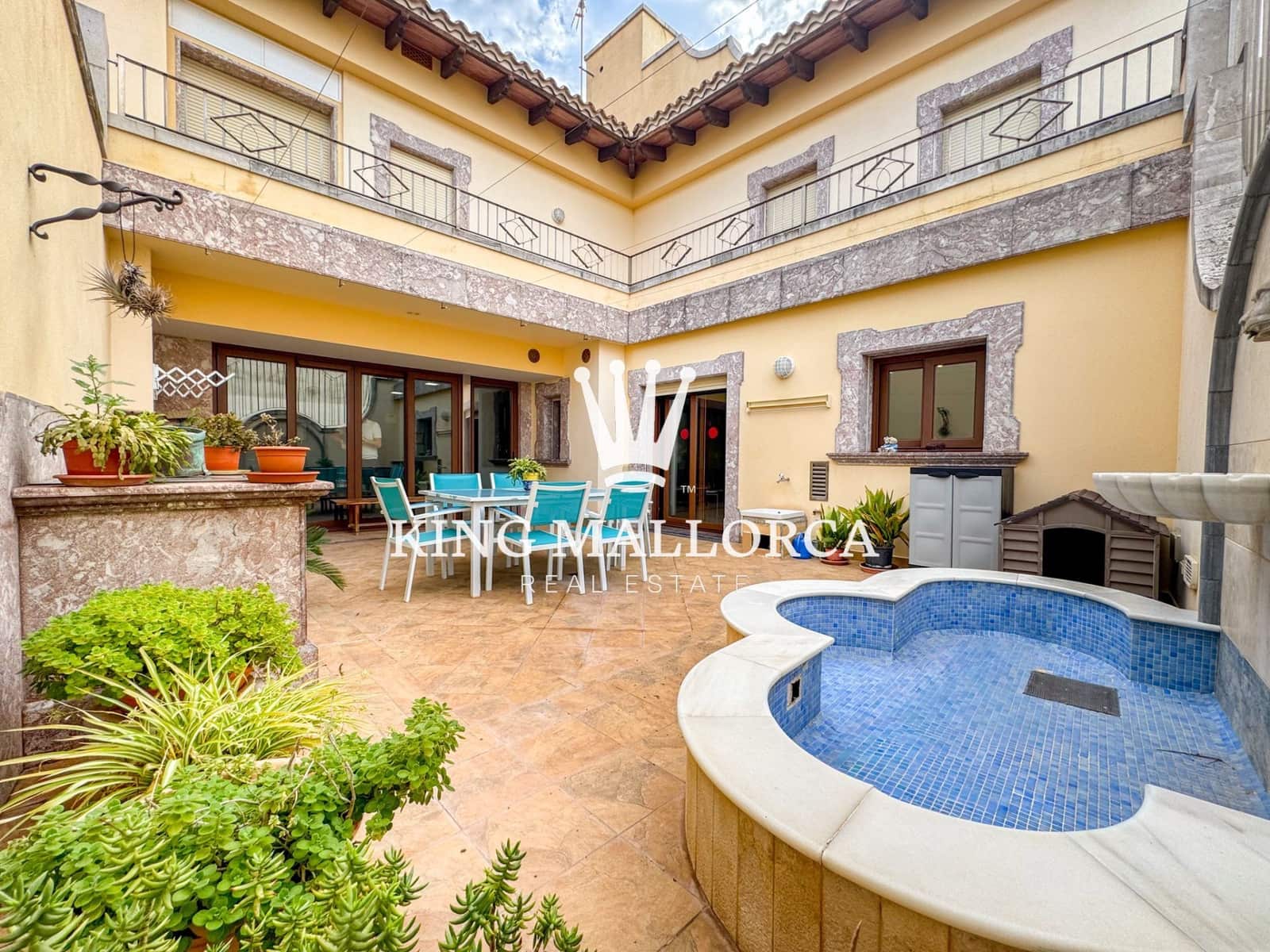 4 soveværelse Villa til salg i Inca med swimmingpool garage - € 1.400.000 (Ref: 9353142)