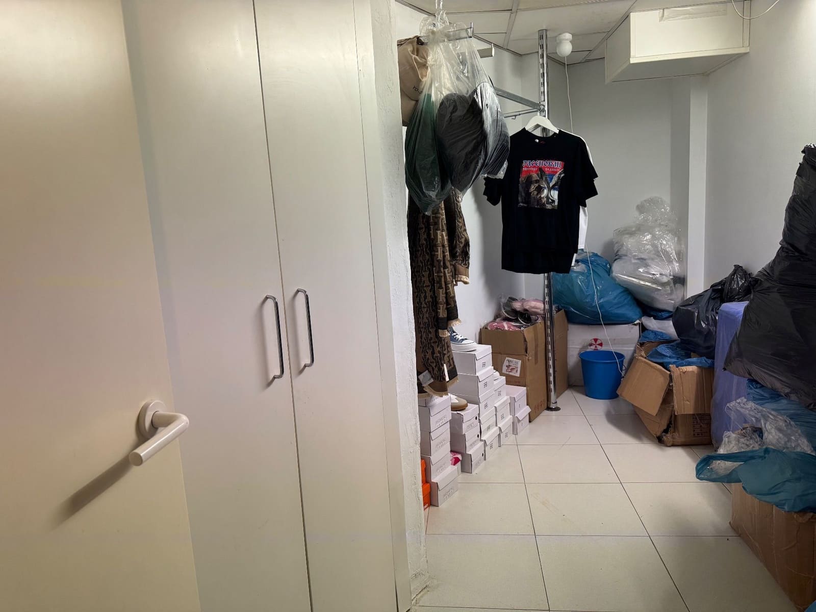 Commercial for rent in Palma de Mallorca - € 1,900 (Ref: 9378705)