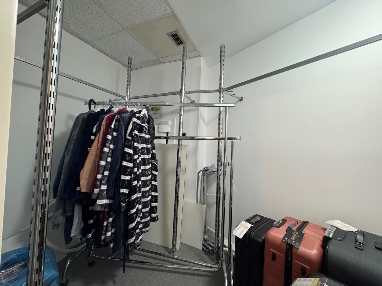 Commercial for rent in Palma de Mallorca - € 1,900 (Ref: 9378705)