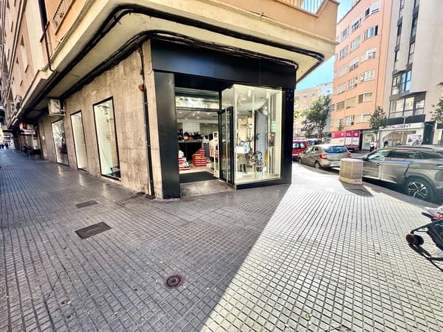 Kaupallinen vuokrattavana paikassa Palma de Mallorca - 1 900 € (Ref: 9378705)