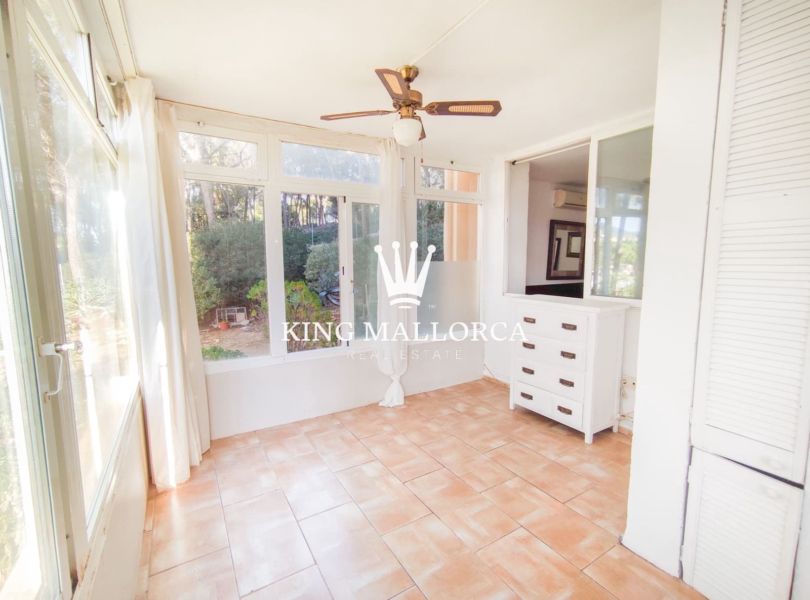 2 sypialnia Apartament na sprzedaż w Calvia z basenem garażem - 319 000 € (Ref: 9390124)