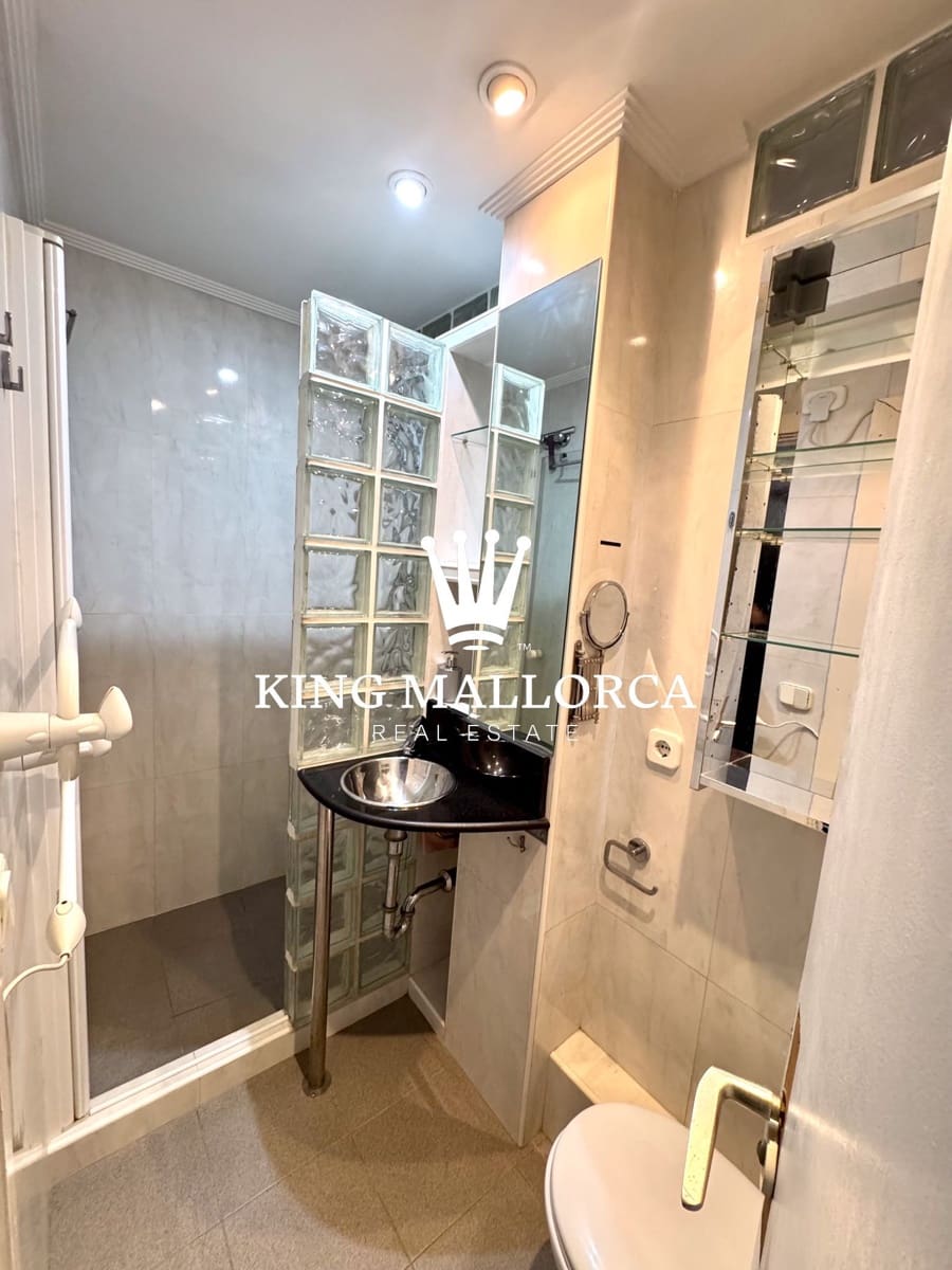 2 bedroom Flat for sale in Palma de Mallorca - € 500,000 (Ref: 9430770)