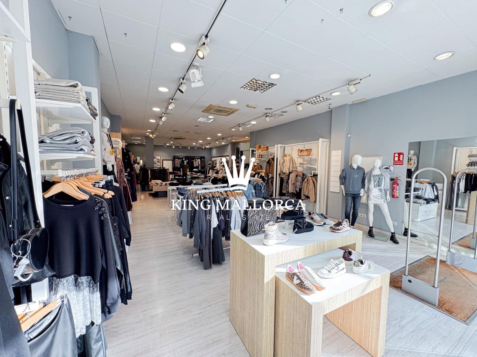 Comercial para arrendar em Inca - 2 400 € (Ref: 9465161)