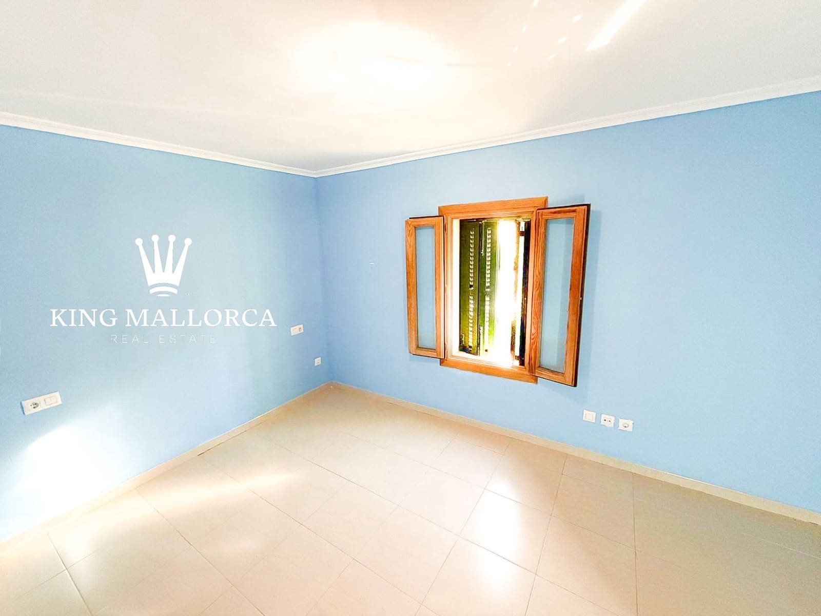 2 slaapkamer Flat te koop in Consell - € 365.000 (Ref: 9512008)