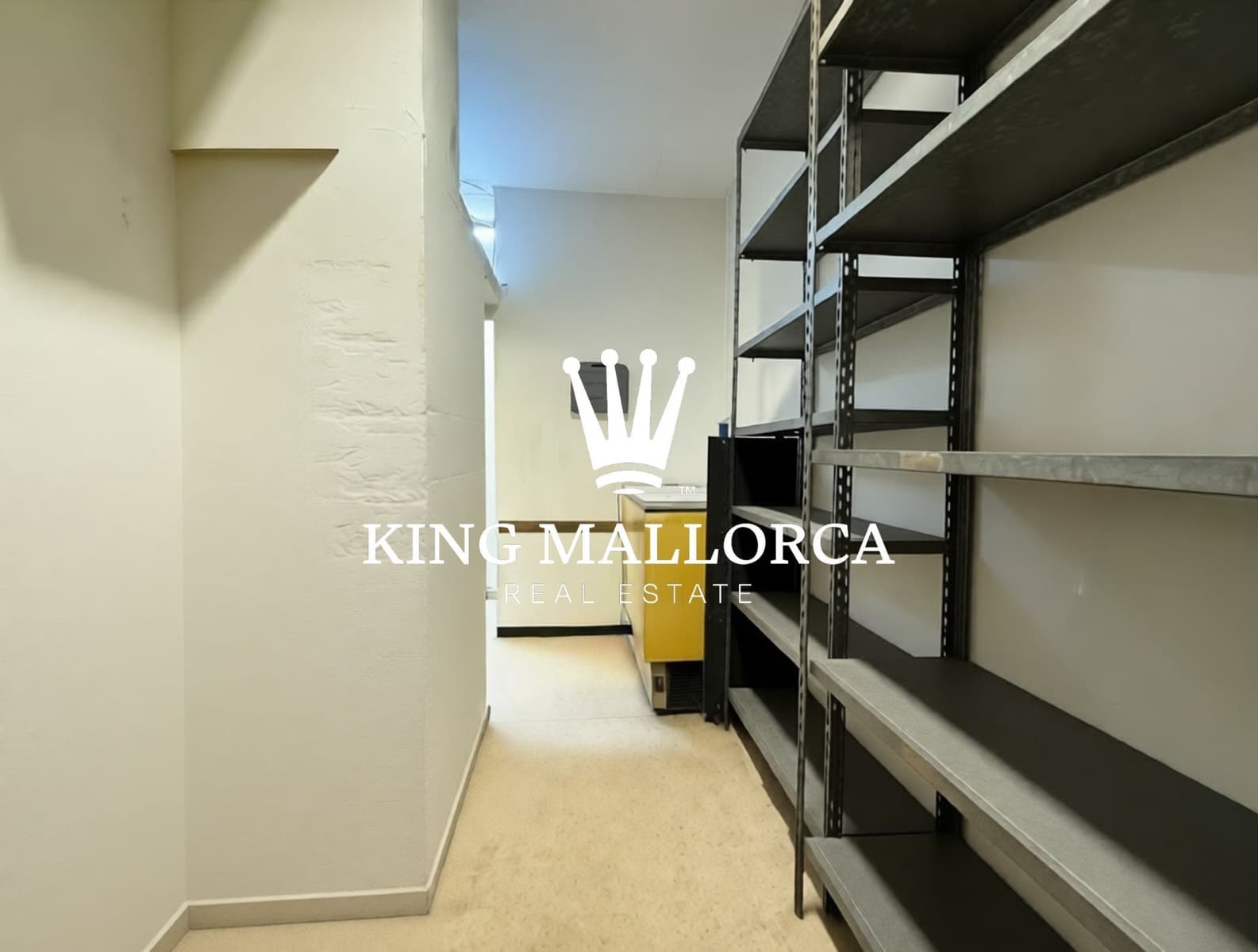 Comercial para venda em Palma de Mallorca - 199 000 € (Ref: 9533165)