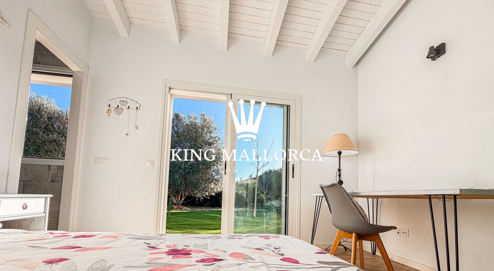 4 sypialnia Willa na sprzedaż w Campos z basenem garażem - 1 560 000 € (Ref: 9560900)