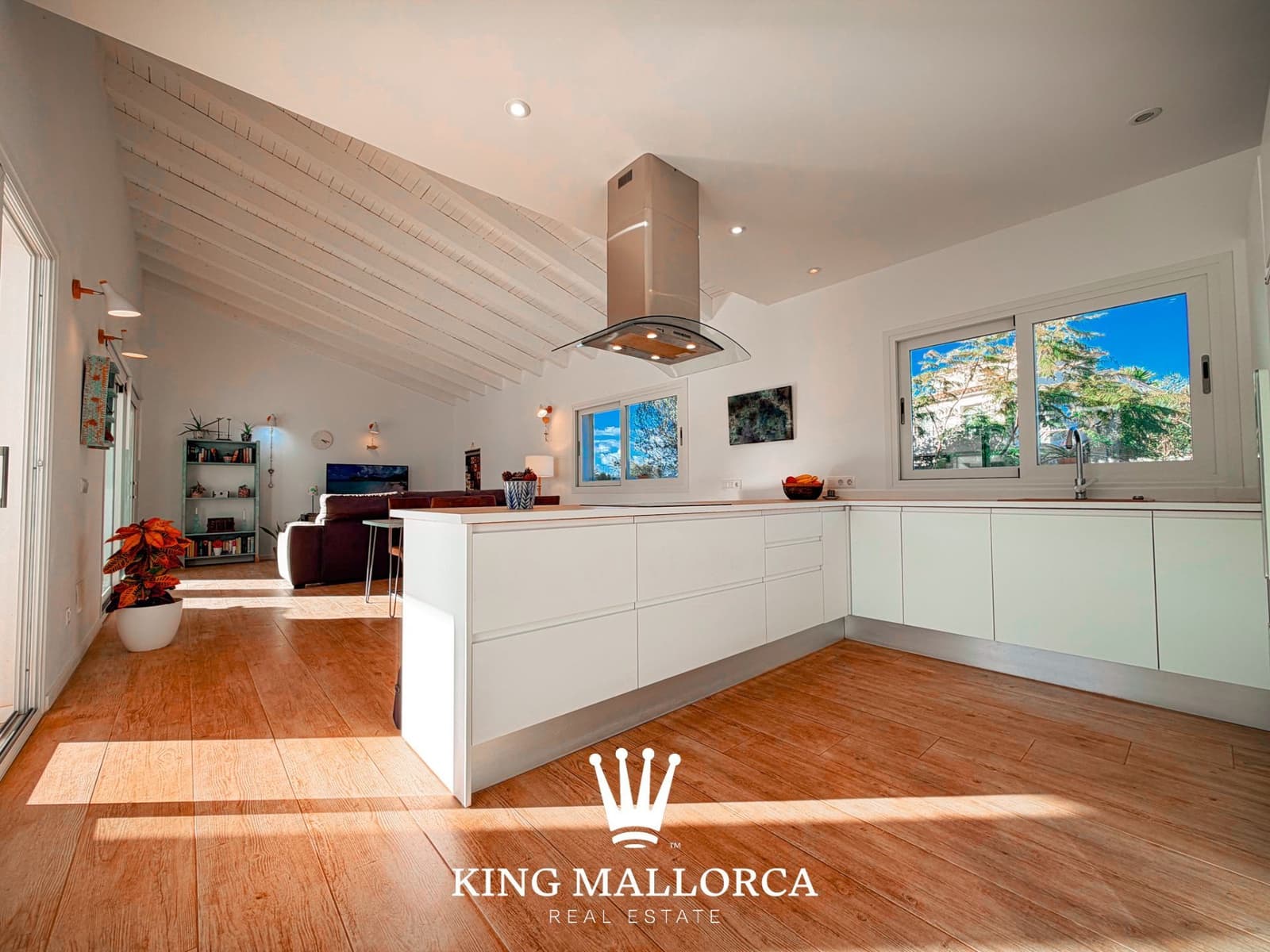 4 sypialnia Willa na sprzedaż w Campos z basenem garażem - 1 560 000 € (Ref: 9560900)