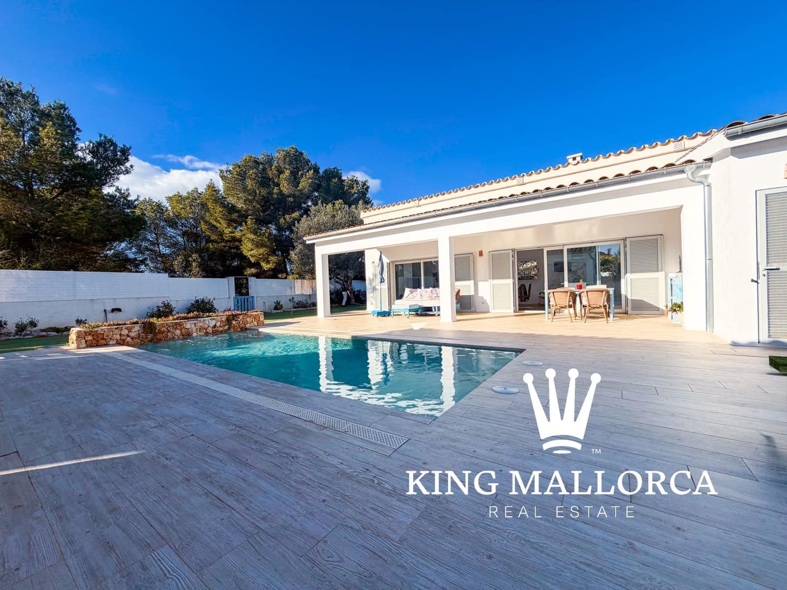 4 sypialnia Willa na sprzedaż w Campos z basenem garażem - 1 560 000 € (Ref: 9560900)