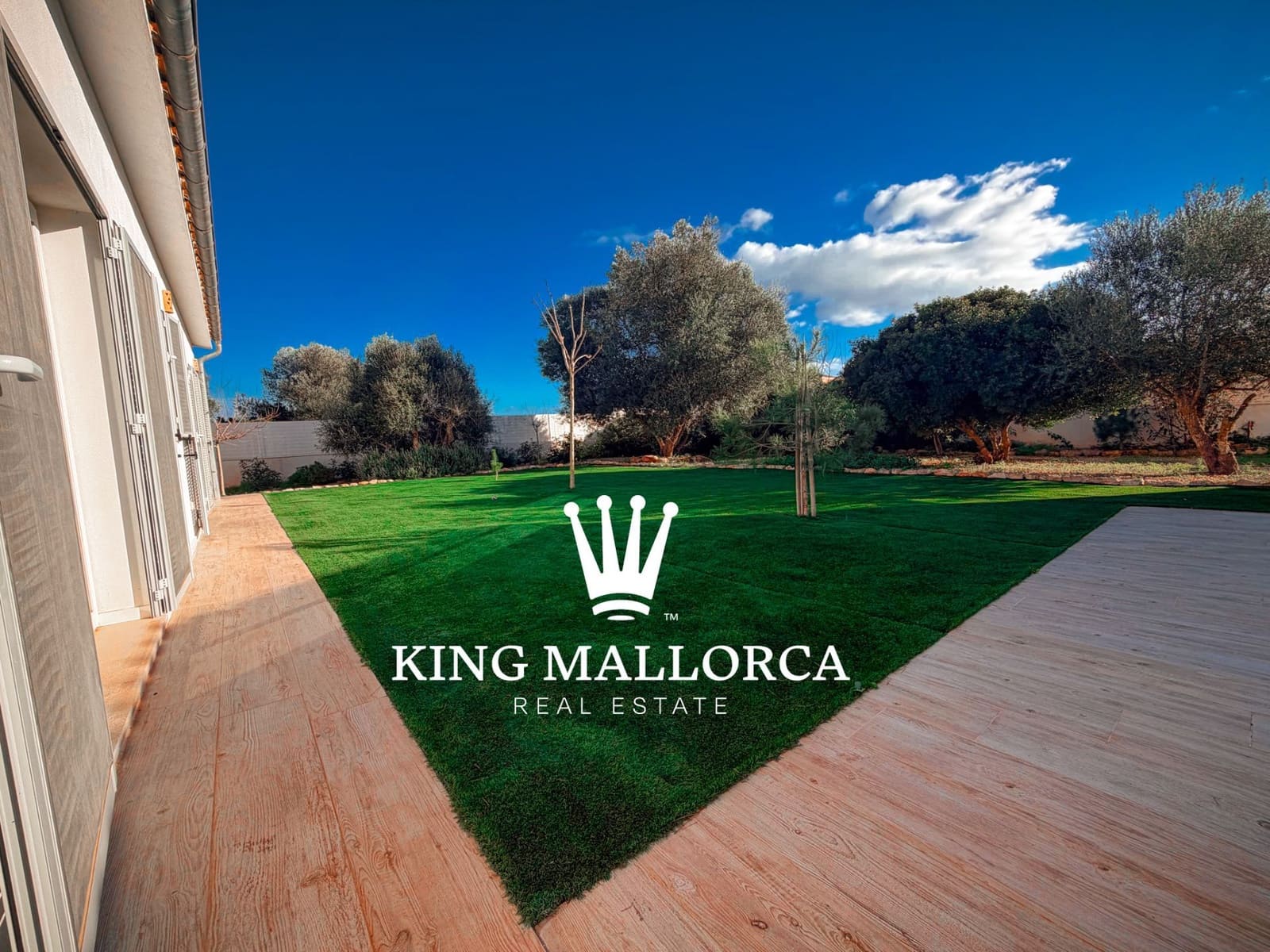 4 sypialnia Willa na sprzedaż w Campos z basenem garażem - 1 560 000 € (Ref: 9560900)