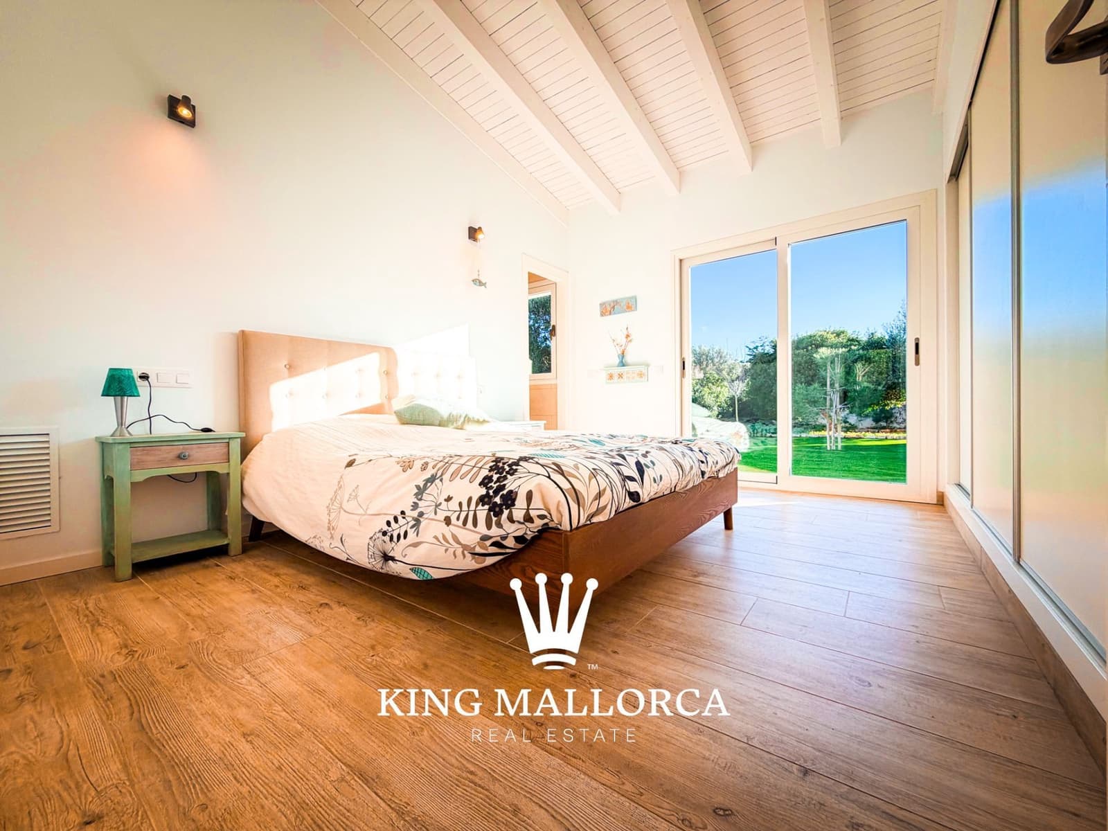 4 sypialnia Willa na sprzedaż w Campos z basenem garażem - 1 560 000 € (Ref: 9560900)