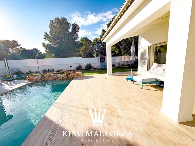 4 sypialnia Willa na sprzedaż w Campos z basenem garażem - 1 560 000 € (Ref: 9560900)