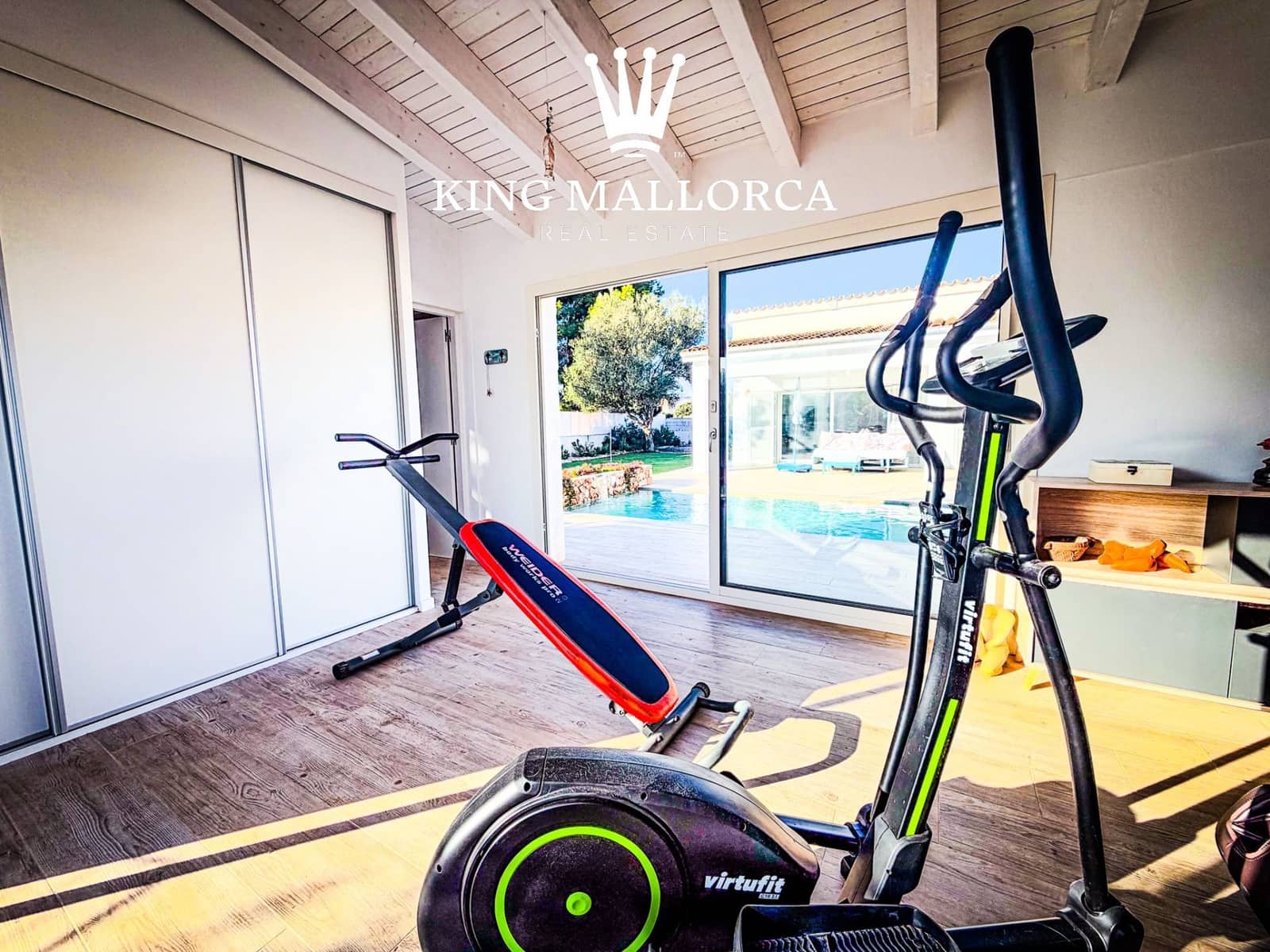 4 sypialnia Willa na sprzedaż w Campos z basenem garażem - 1 560 000 € (Ref: 9560900)