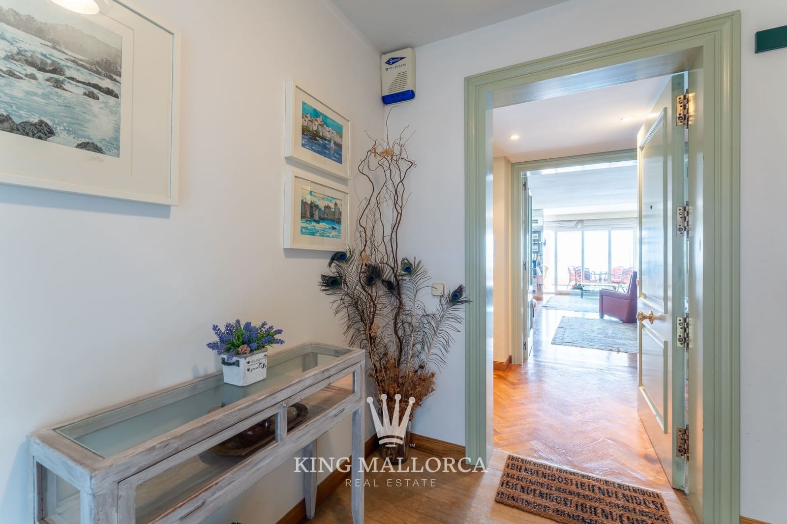 2 bedroom Flat for sale in Palma de Mallorca with pool garage - € 950,000 (Ref: 9614683)