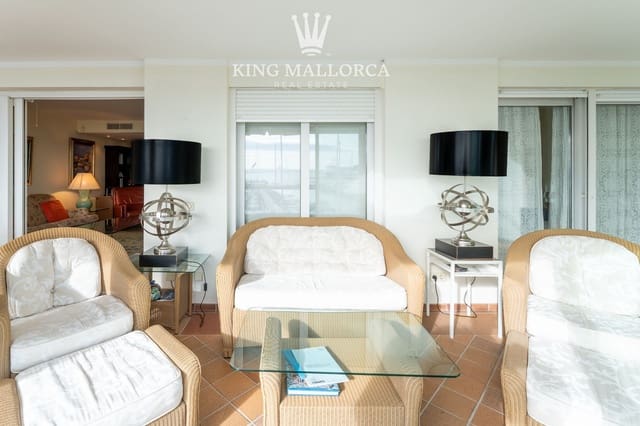 2 Zimmer Wohnung zu verkaufen in Palma de Mallorca mit Pool Garage - 950.000 € (Ref: 9614683)
