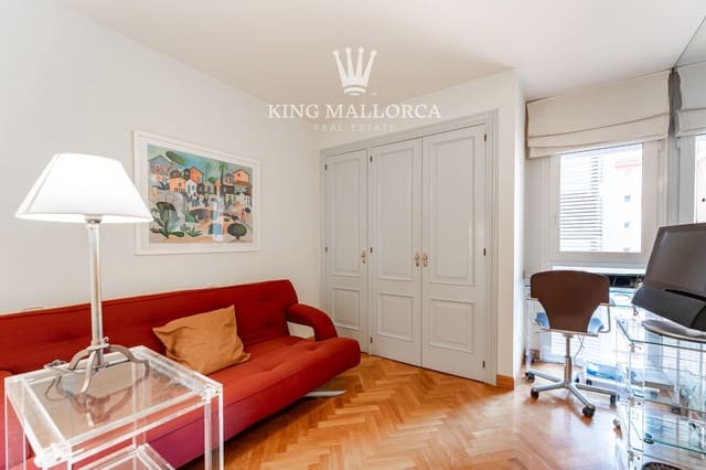 2 Zimmer Wohnung zu verkaufen in Palma de Mallorca mit Pool Garage - 950.000 € (Ref: 9614683)