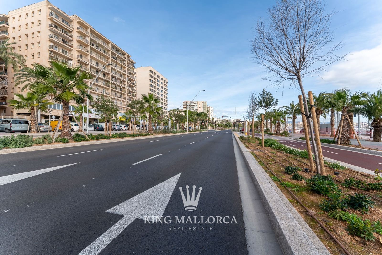 2 bedroom Flat for sale in Palma de Mallorca with pool garage - € 950,000 (Ref: 9614683)