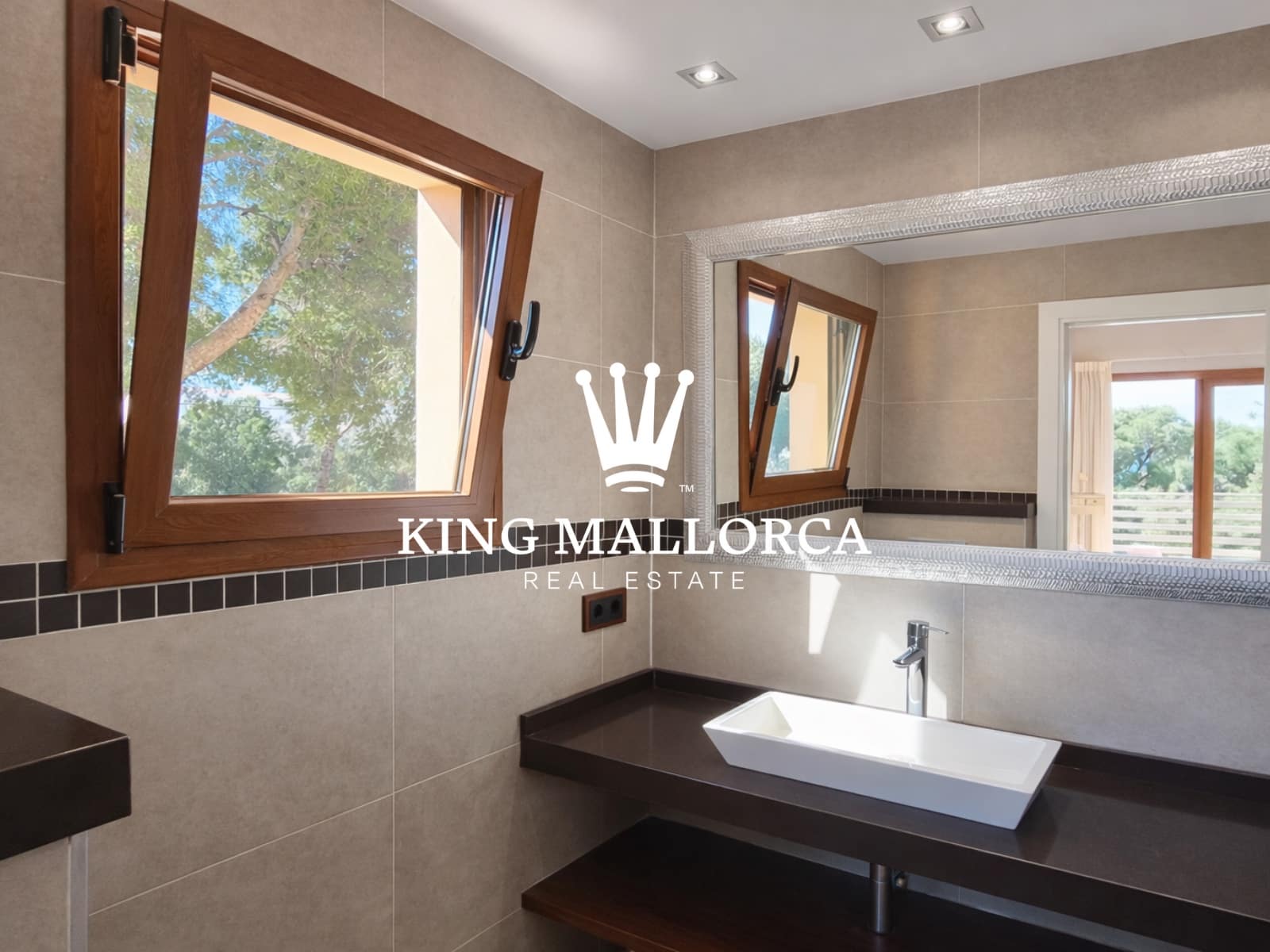 3 sypialnia Penthouse na sprzedaż w Magalluf z garażem - 755 000 € (Ref: 9618910)