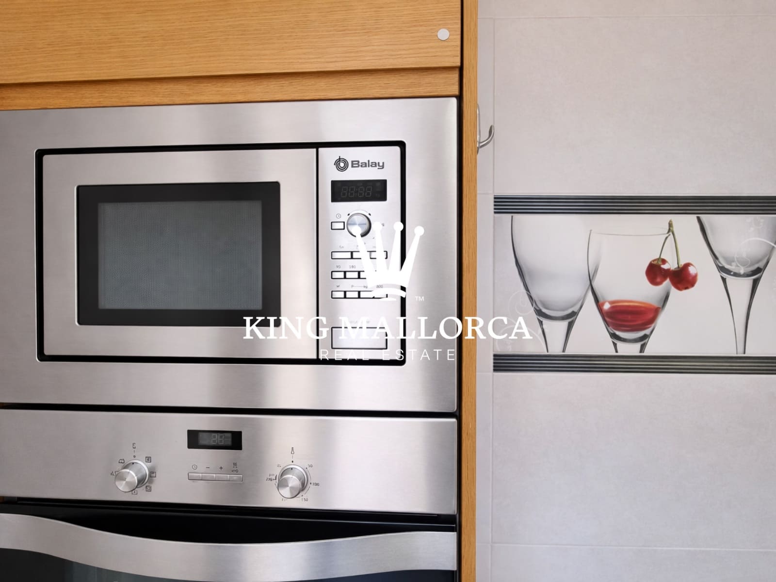 3 sypialnia Penthouse na sprzedaż w Magalluf z garażem - 755 000 € (Ref: 9618910)