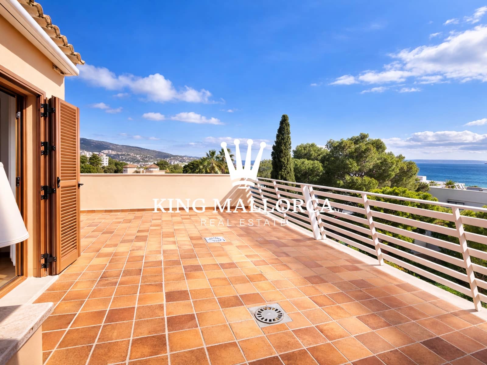 3 sypialnia Penthouse na sprzedaż w Magalluf z garażem - 755 000 € (Ref: 9618910)