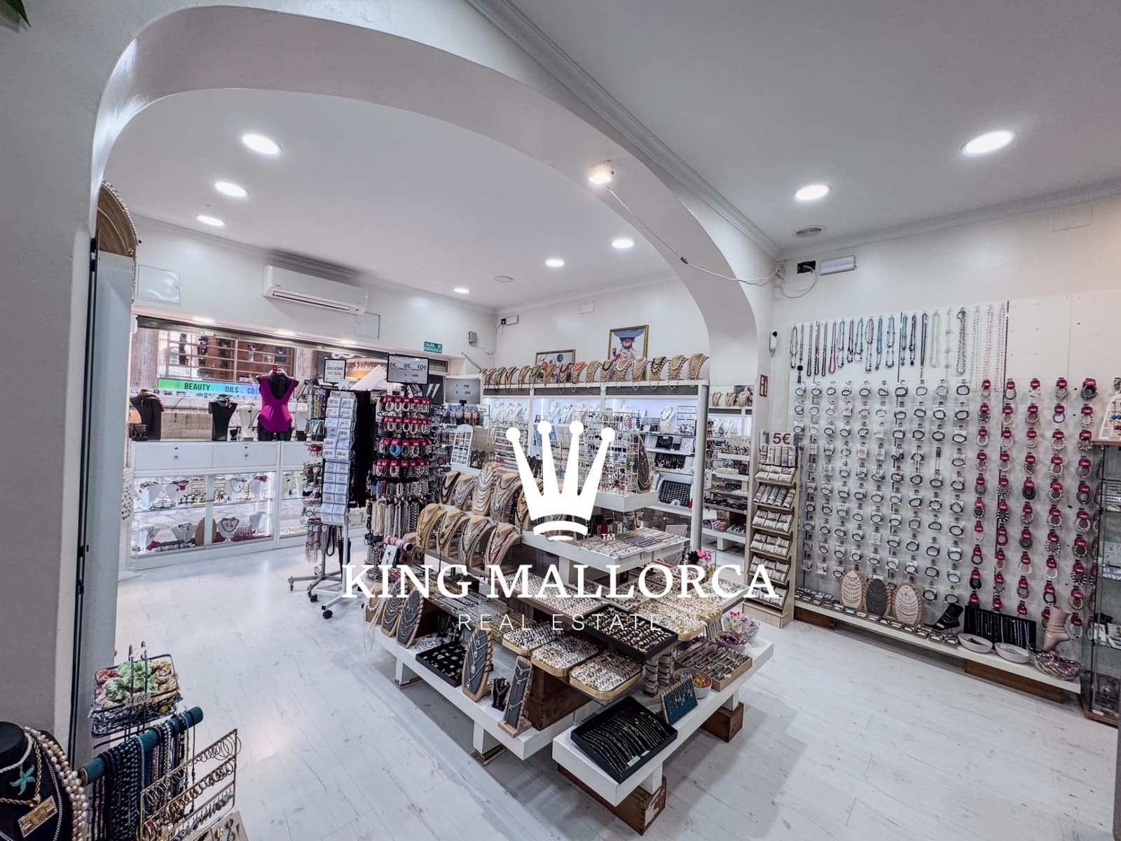 Gewerbe zu vermieten in Palma de Mallorca - 2.200 € (Ref: 9636411)