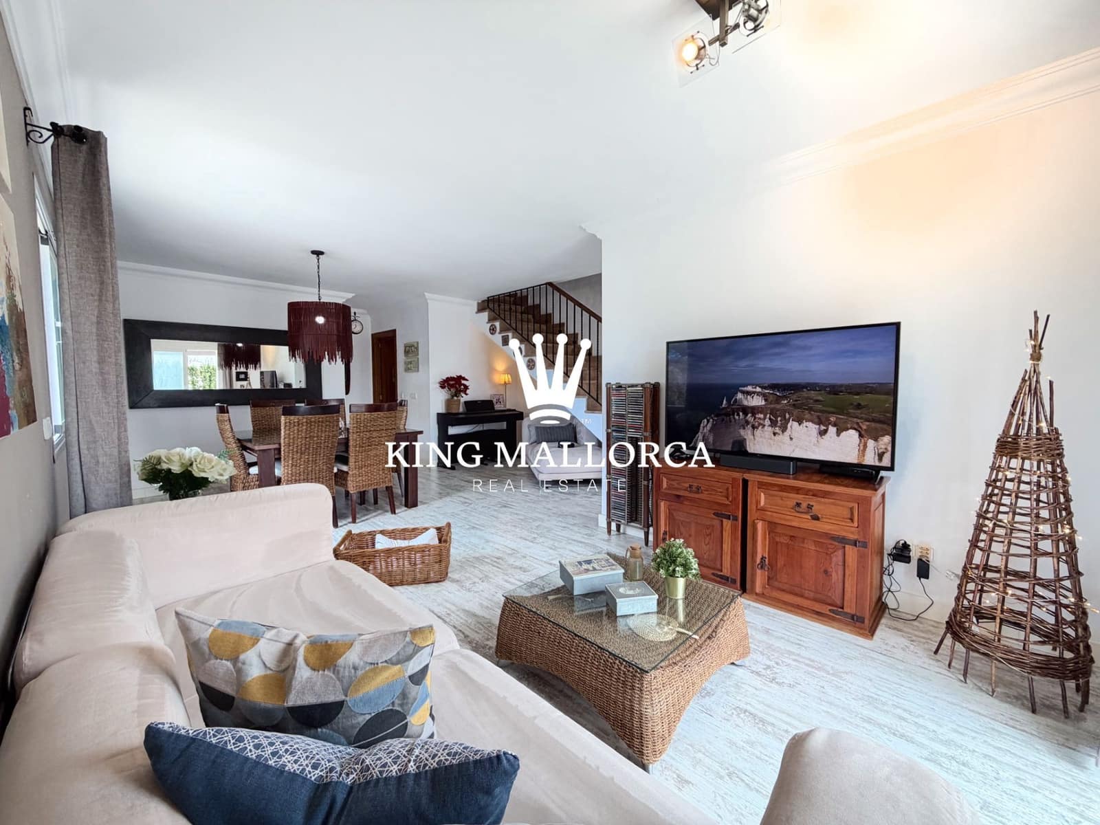 3 sovrum Semi-fristående Villa till salu i Puig de Ros med pool garage - 880 000 € (Ref: 9639062)